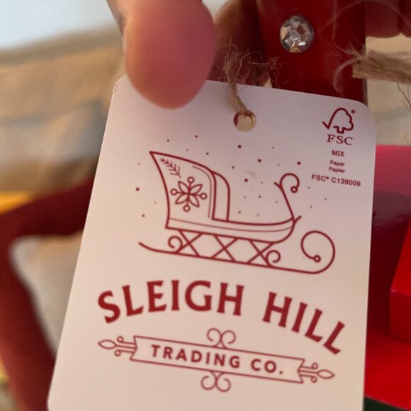 Christmas Limited Wooden Painted Nutcracker Soldier by Sleigh Hill. Holiday Home - Picture 15 of 16